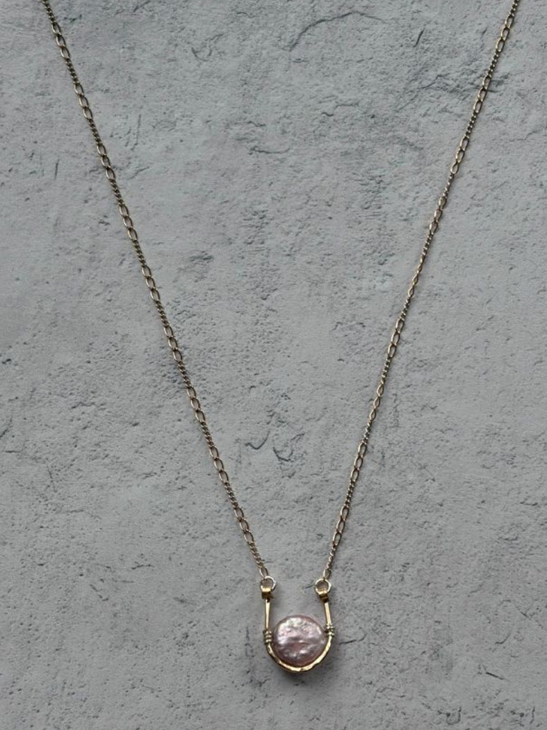 Freshwater Pearl Necklace with Mixed Metal Chain